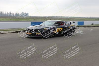 media/Jan-18-2026-CalClub SCCA (Sun) [[8bc6468723]]/Around the Pits/